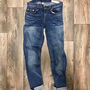 Rag & Bone Size 26 Skinny Jean